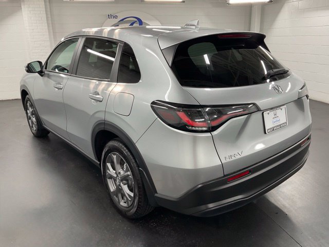 Certified 2026 Honda HR-V LX image 5