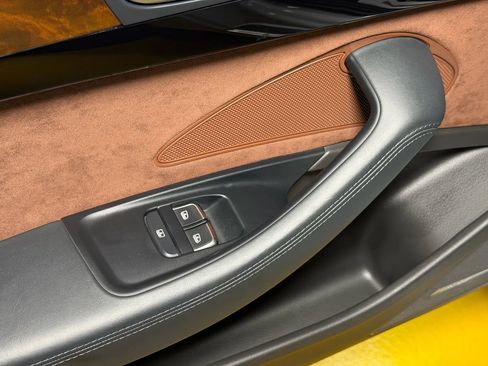 Used 2015 Audi A8 L 4.0T w/ Premium Package image 20