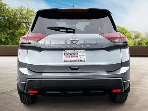 New 2026 Nissan Rogue SV w/ Cold Weather Package FWD image 4