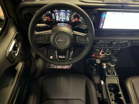 New 2026 Jeep Gladiator Rubicon AWD/4WD image 13