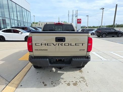 Used 2022 Chevrolet Colorado ZR2 AWD/4WD image 5