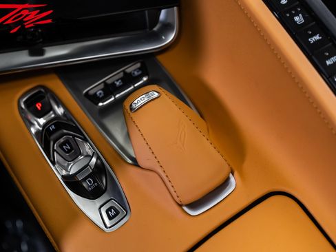 Used 2022 Chevrolet Corvette Stingray Preferred Cpe w/ Z51 Performance Package RWD image 46