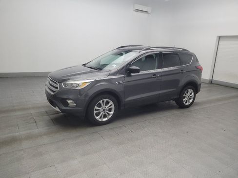 Used 2019 Ford Escape SEL FWD image 2