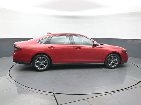 Certified 2023 Honda Accord EX image 8