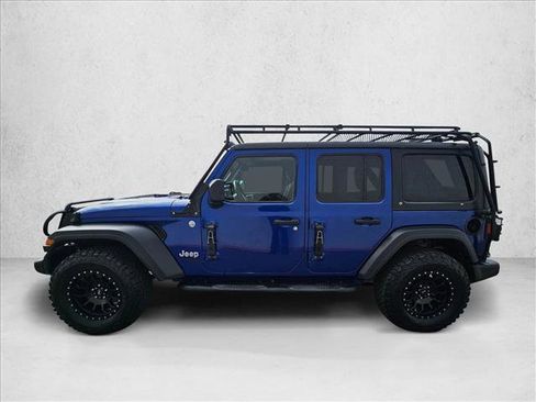 Used 2019 Jeep Wrangler Unlimited Sport S AWD/4WD image 2