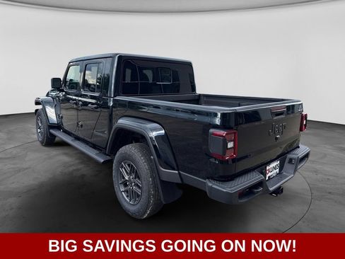 New 2026 Jeep Gladiator Sport AWD/4WD image 7