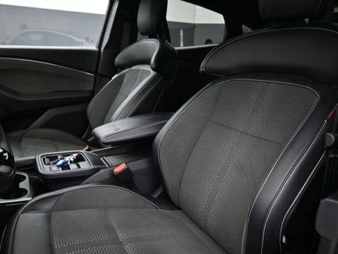 Used 2025 Ford Mustang Mach-E GT image 20