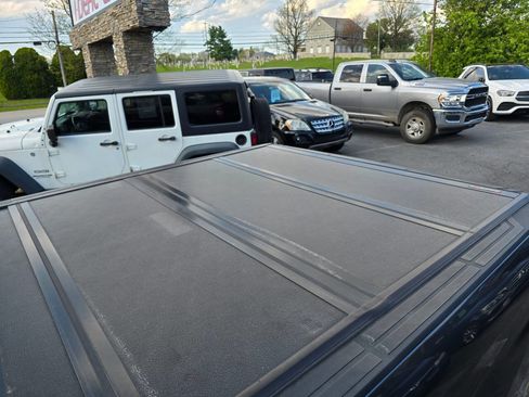 Used 2020 Toyota Tundra Platinum image 32