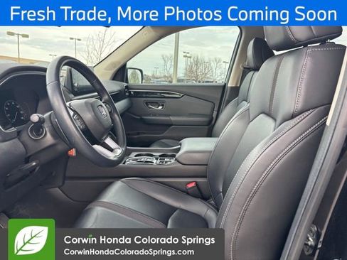 Used 2025 Honda Pilot EX-L image 7