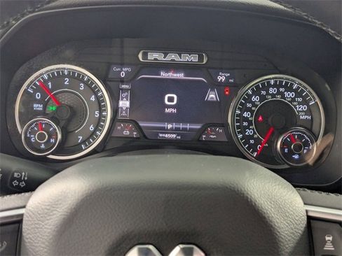 Certified 2025 RAM 1500 Big Horn image 17