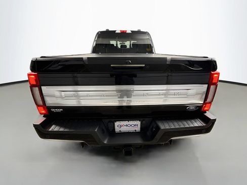 Used 2022 Ford F250 Platinum w/ FX4 Off-Road Package AWD/4WD image 6
