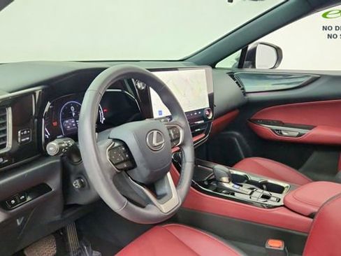 Used 2025 Lexus NX 350 AWD w/ Accessory Package (2T) image 18