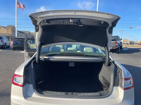 Used 2020 Lincoln Continental AWD w/ Premium Package image 31