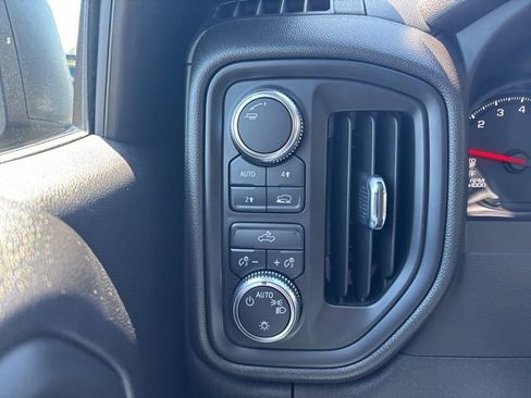 Used 2024 GMC Sierra 1500 Pro w/ Graphite Edition AWD/4WD image 18