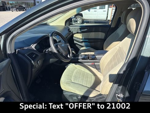 Used 2015 Ford Edge SE image 6