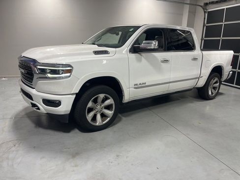 Used 2022 RAM 1500 Limited image 3