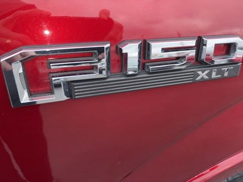 Used 2019 Ford F150 XLT w/ Equipment Group 302A Luxury image 5