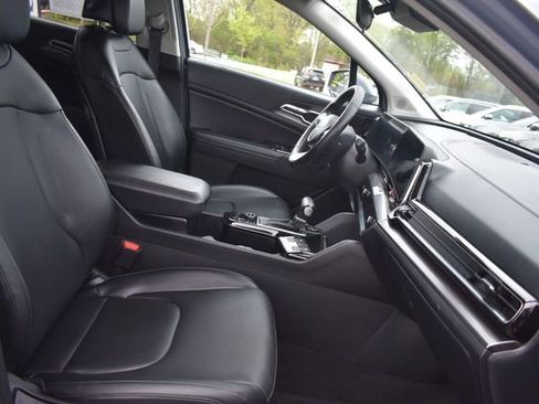 Certified 2023 Kia Sportage EX FWD image 13