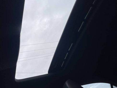 Used 2017 Volkswagen Jetta GLI image 33