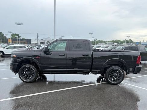 New 2026 RAM 2500 Limited AWD/4WD image 4