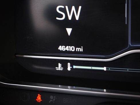 Used 2023 Chevrolet Tahoe Z71 image 22