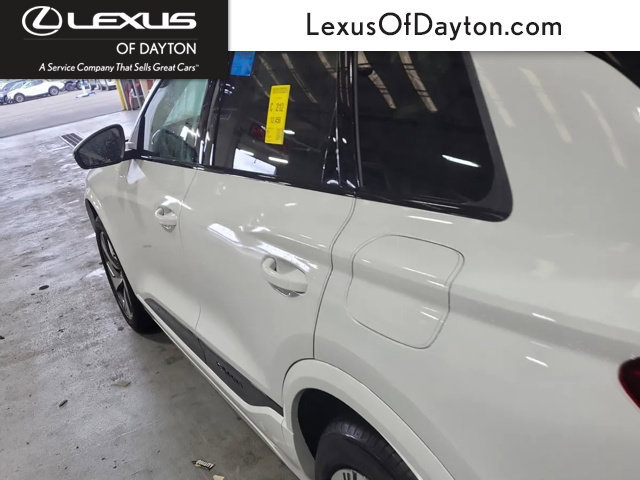 Used 2025 Audi Q6 e-tron Premium Plus AWD/4WD image 1