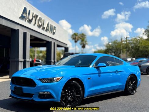 Used 2017 Ford Mustang GT Premium w/ Black Accent Package RWD image 1