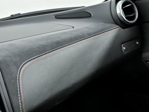 Used 2021 Lotus Evora image 36