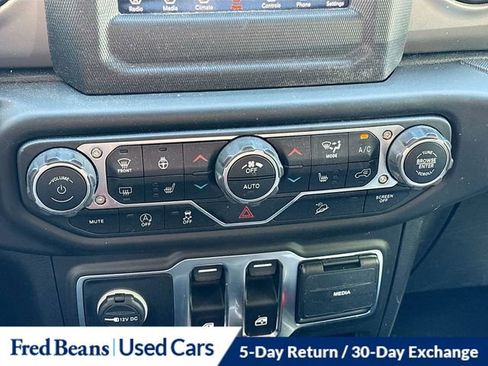 Used 2021 Jeep Wrangler Sport AWD/4WD image 21