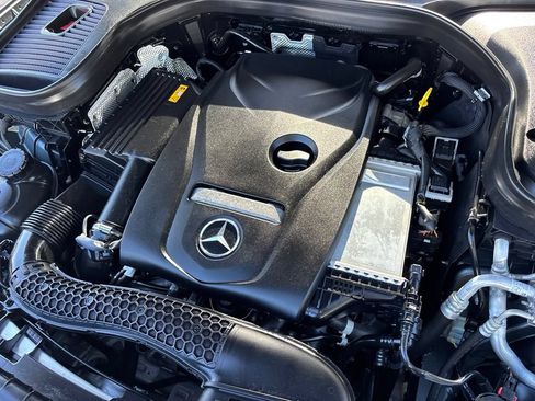 Used 2019 Mercedes-Benz GLC 300 image 36