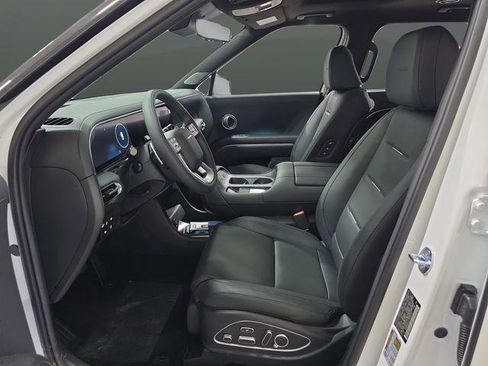 New 2026 Hyundai Palisade Calligraphy AWD/4WD image 2