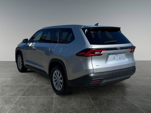 Used 2025 Toyota Grand Highlander AWD image 7
