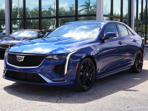 Used 2023 Cadillac CT4 Sport w/ LPO, Bronce Accent Package image 8