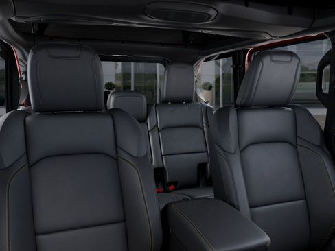New 2026 Jeep Wrangler Unlimited Sahara AWD/4WD image 27