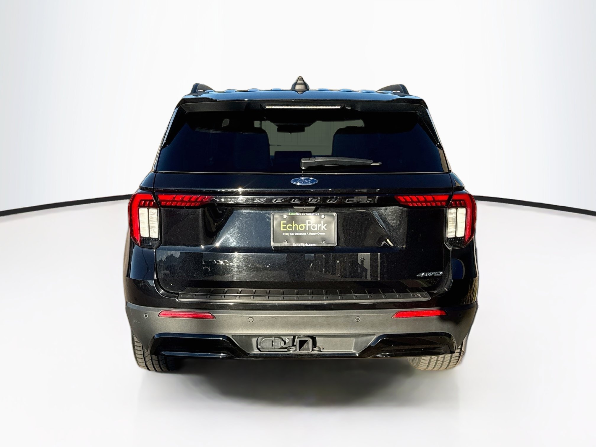 Used 2025 Ford Explorer ST-Line AWD/4WD image 7