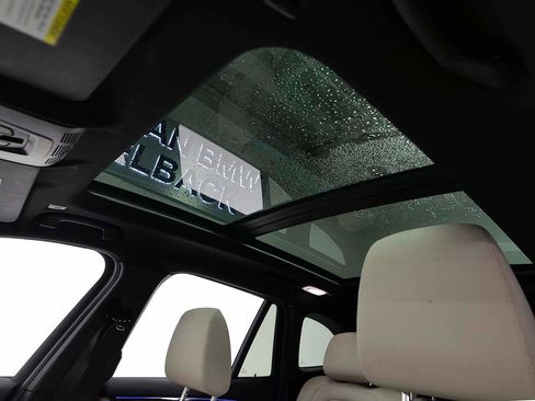 Used 2021 BMW X1 sDrive28i w/ Convenience Package image 7