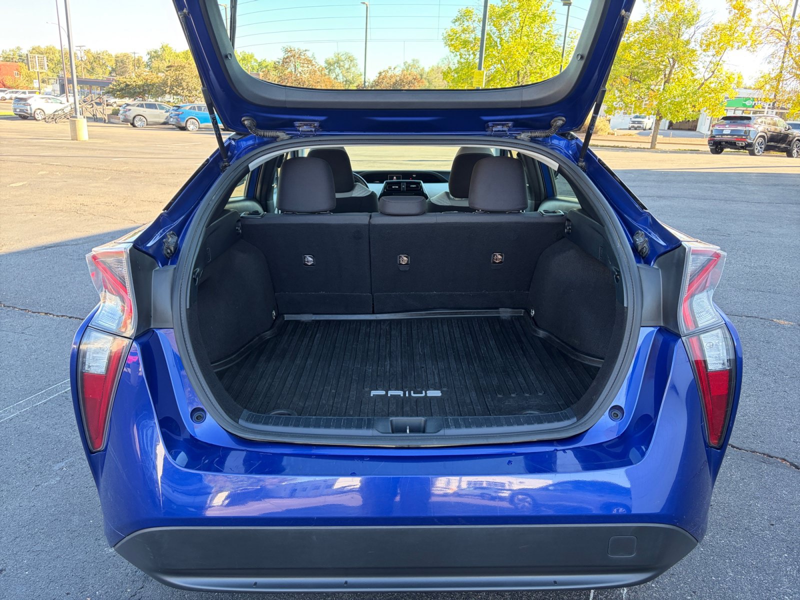 Used 2016 Toyota Prius Three FWD image 34