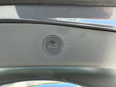 Used 2023 Tesla Model 3 Performance AWD/4WD image 10