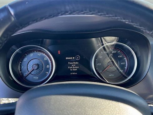 Used 2023 Dodge Charger SXT image 15