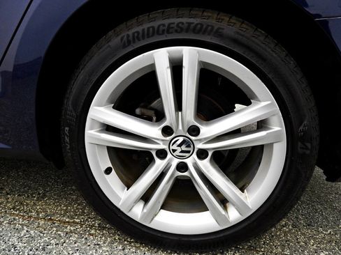 Used 2014 Volkswagen Passat TDI SEL Premium FWD image 19