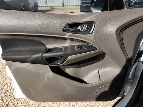 Used 2020 Ford Transit Connect XL FWD image 12
