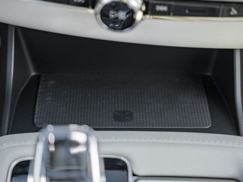 New 2026 Volvo XC90 B6 Ultra w/ Lounge Package image 23