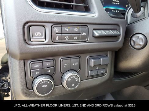 Used 2023 Chevrolet Suburban High Country w/ Advanced Technology Package image 11