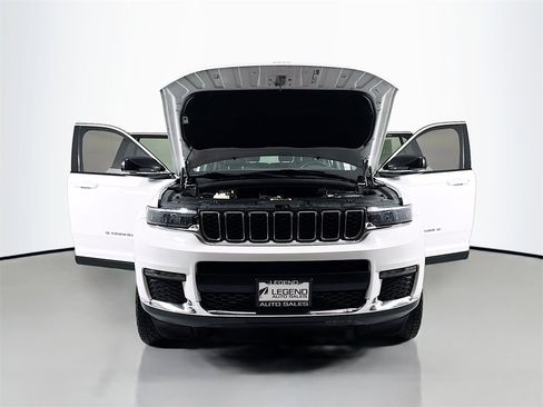 Used 2021 Jeep Grand Cherokee L Limited image 17