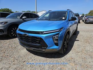 Used 2025 Chevrolet Trax ACTIV w/ Driver Confidence Package video 2