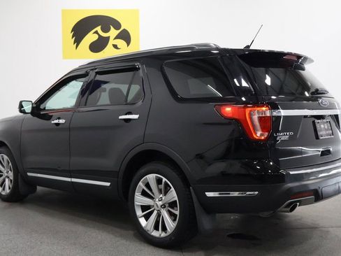 Used 2019 Ford Explorer Limited w/ Class III Trailer Tow Package image 9