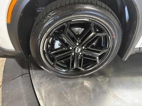 Certified 2026 INFINITI QX60 Sport w/ Dark Cargo Package image 10