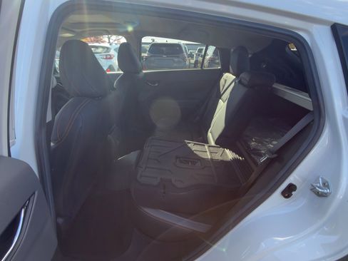 Certified 2025 Subaru Crosstrek 2.5i Limited w/ Crosstrek Mirror Package image 14