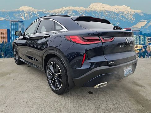 Certified 2023 INFINITI QX55 Essential image 13