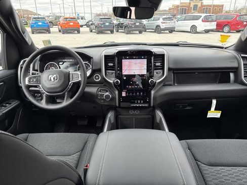 New 2026 RAM 1500 4x4 Crew Cab image 10